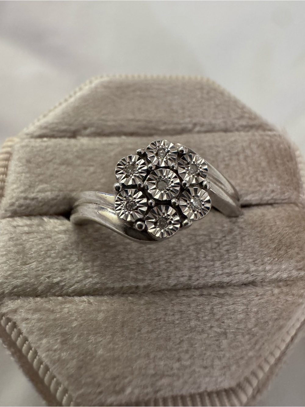 Vintage Sterling Silver Cluster Flower Ring with Diamonds